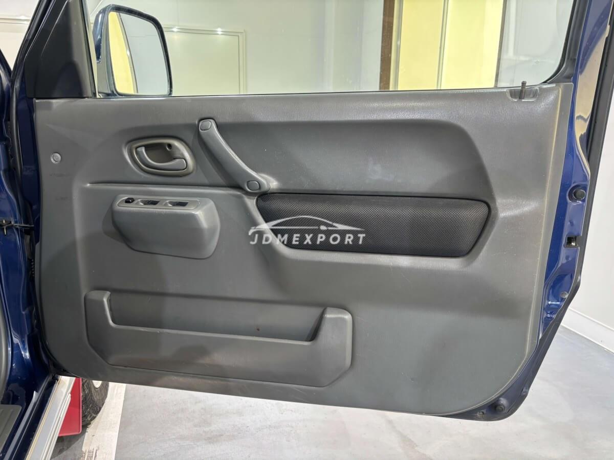 Suzuki Jimny 2000 thumbnail 27