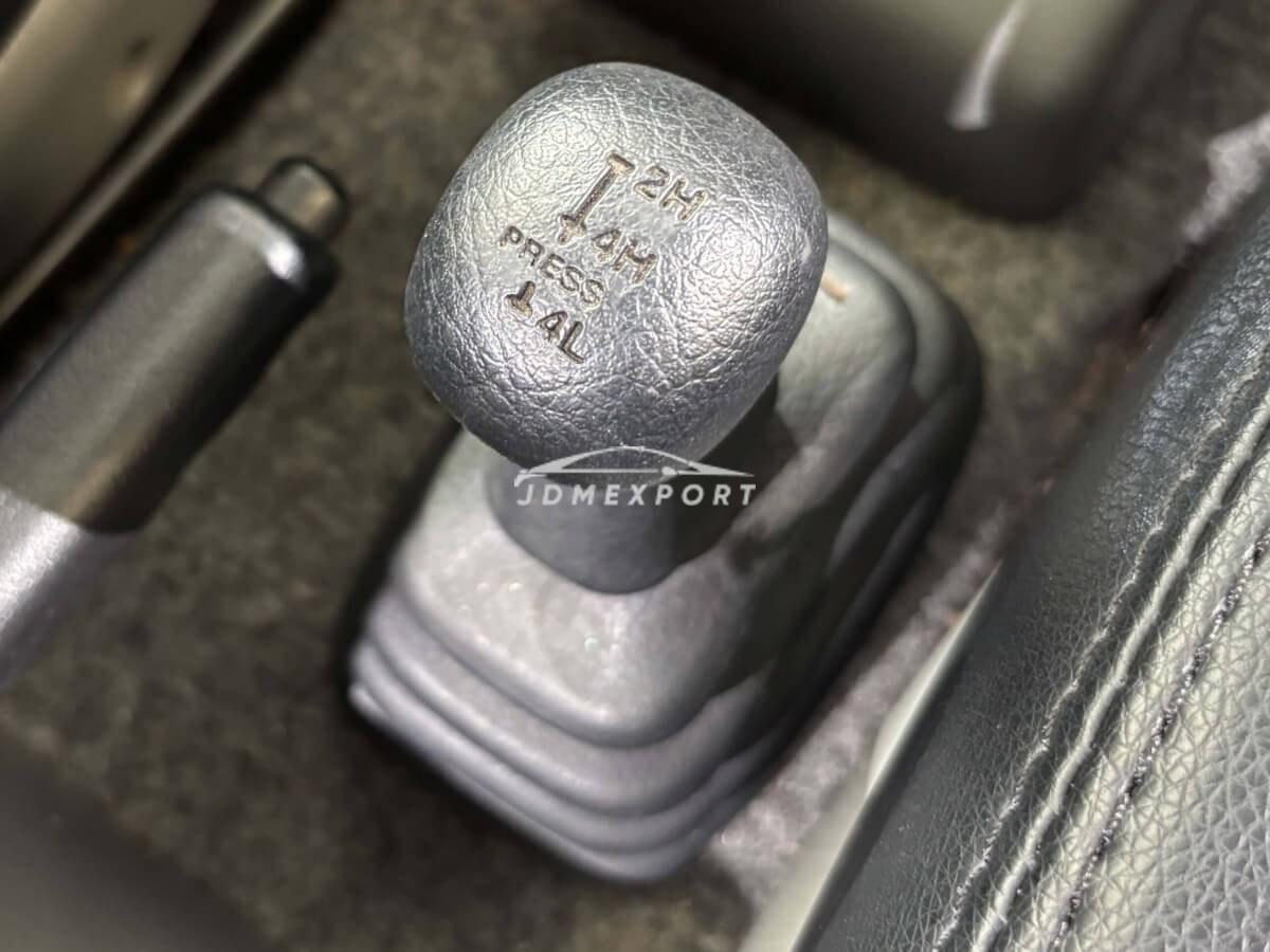 Suzuki Jimny 2000 thumbnail 25