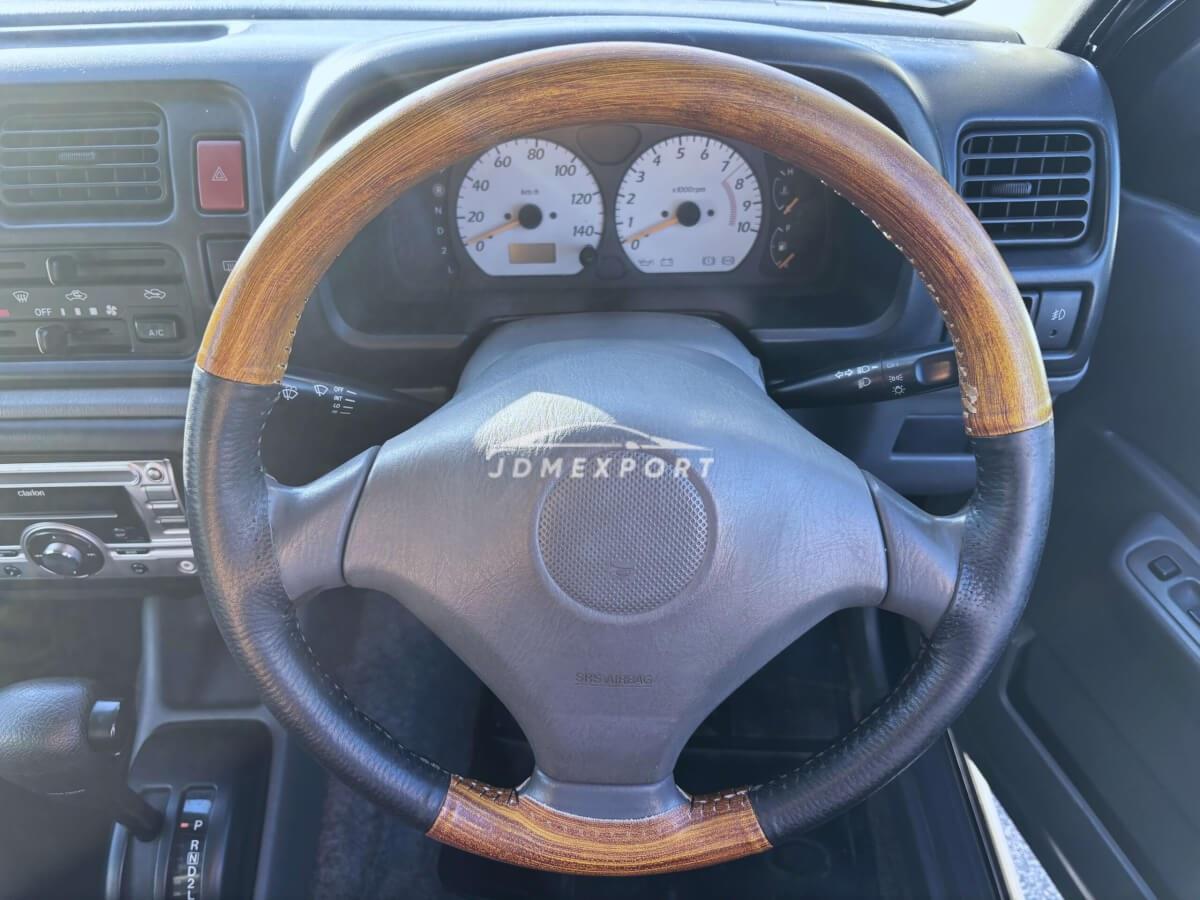 Suzuki Jimny 2000 thumbnail 17