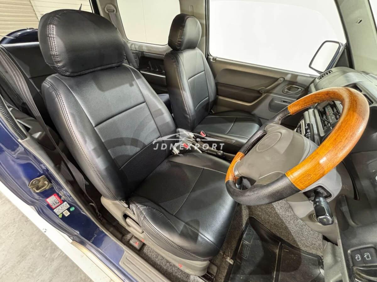 Suzuki Jimny 2000 thumbnail 9