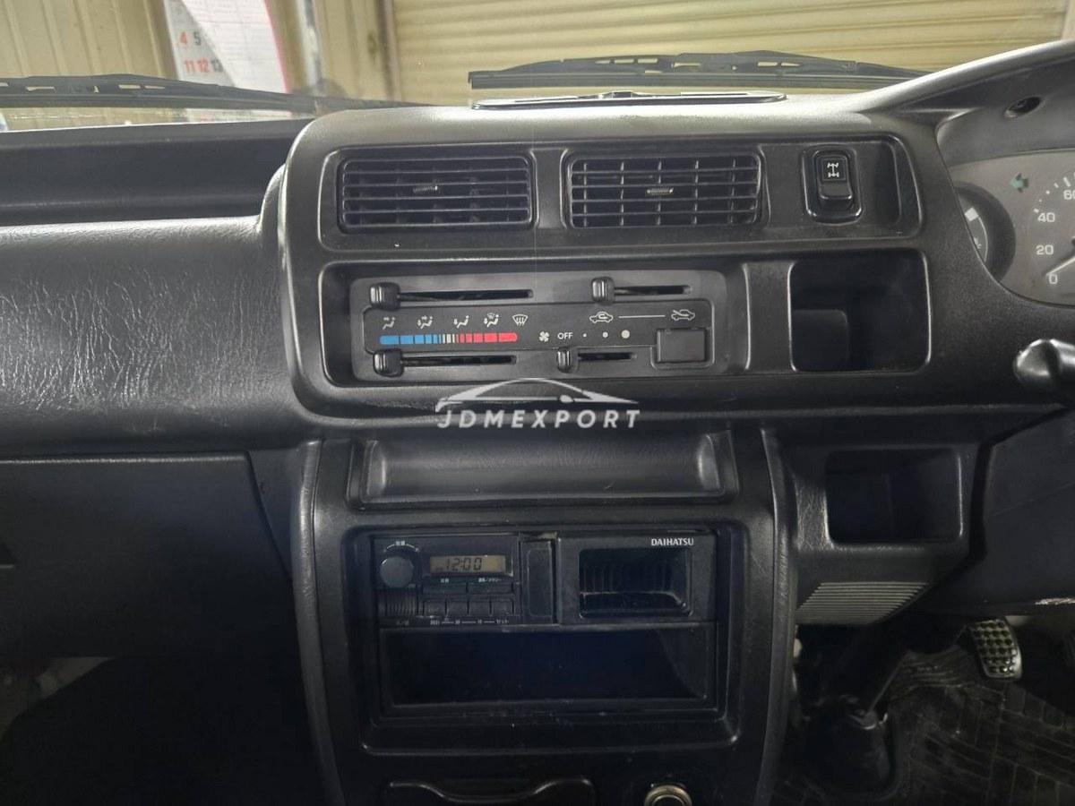 Daihatsu Hijet Truck 1999 thumbnail 36