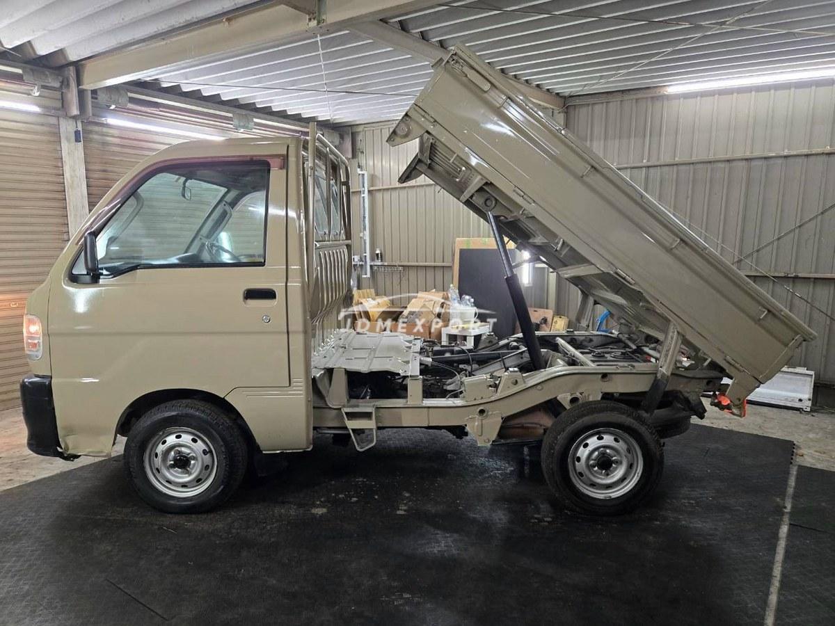 Daihatsu Hijet Truck 1999 thumbnail 17