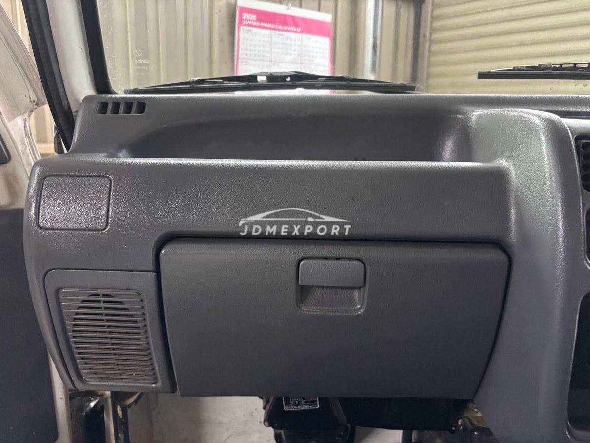 Subaru Sambar Truck 1995 thumbnail 36