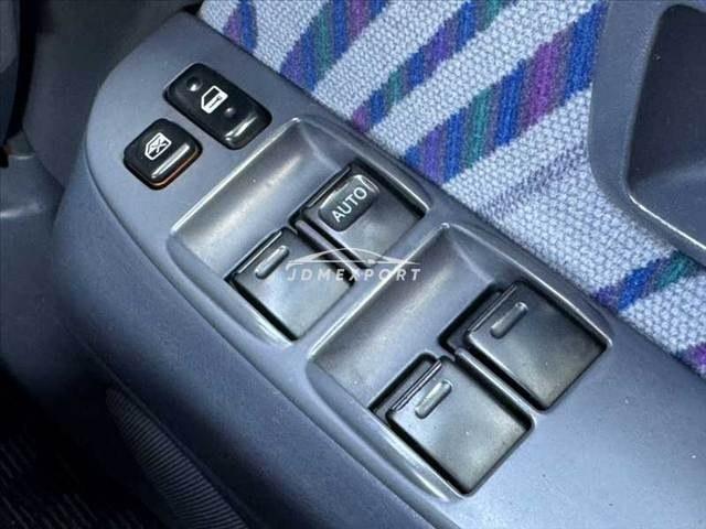 Toyota Land Cruiser Prado 1998 thumbnail 27