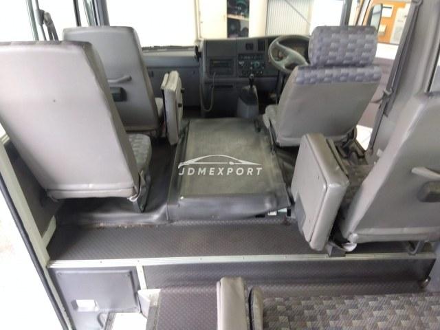 Nissan Civilian Bus 2001 thumbnail 3