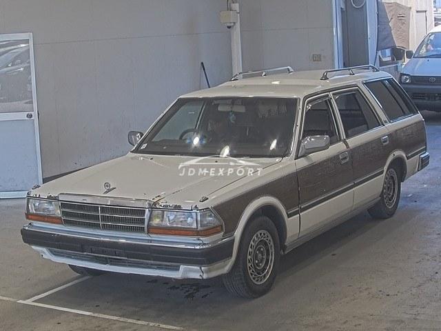 1995 Nissan Gloria Wagon WY30
