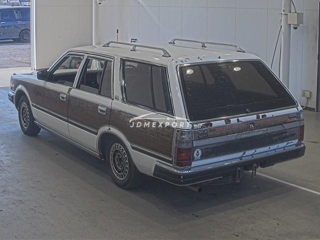 Nissan Gloria Wagon 1995 thumbnail 2