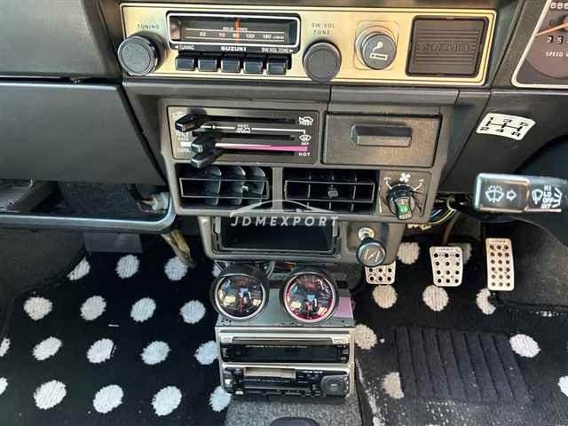 Suzuki Fronte 1982 thumbnail 7