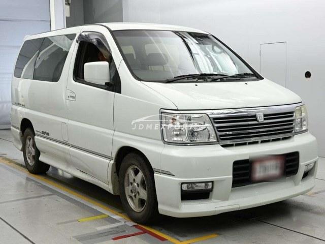 Nissan Elgrand 2002 thumbnail 6