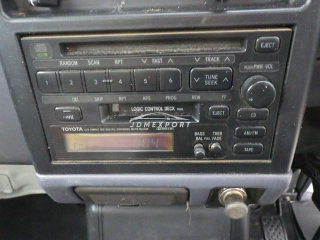 Mitsubishi Minicab Truck 1998 thumbnail 17