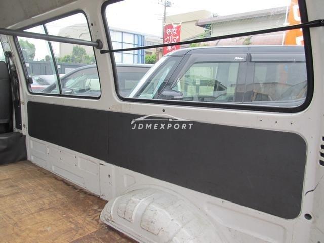 Nissan Vanette Van 2000 thumbnail 6