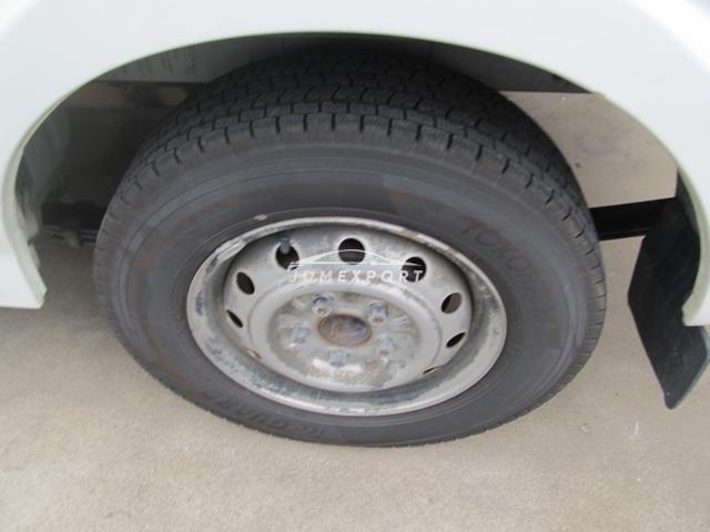 Nissan Vanette Van 2000 thumbnail 17