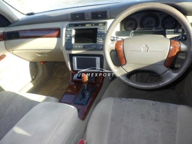Toyota Crown Estate 2000 thumbnail 4