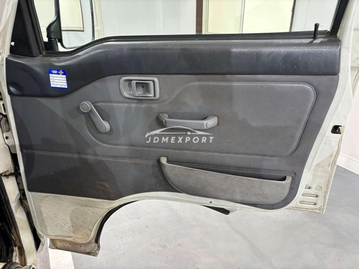 Daihatsu Hijet Truck 2000 thumbnail 19