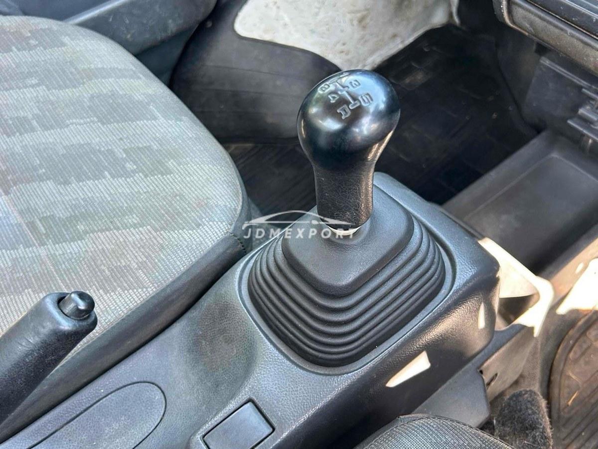 Suzuki Carry Truck 2002 thumbnail 35