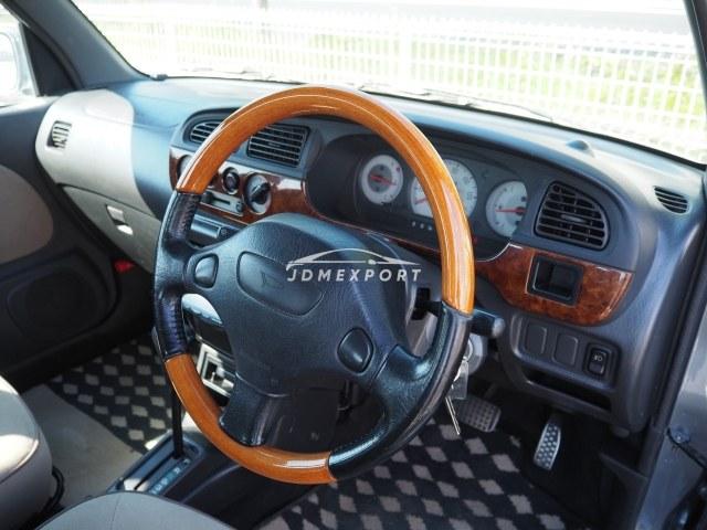 Daihatsu Mira Gino 2001 thumbnail 3