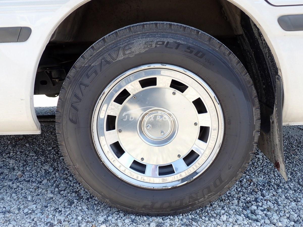 Toyota Coaster 1994 thumbnail 13