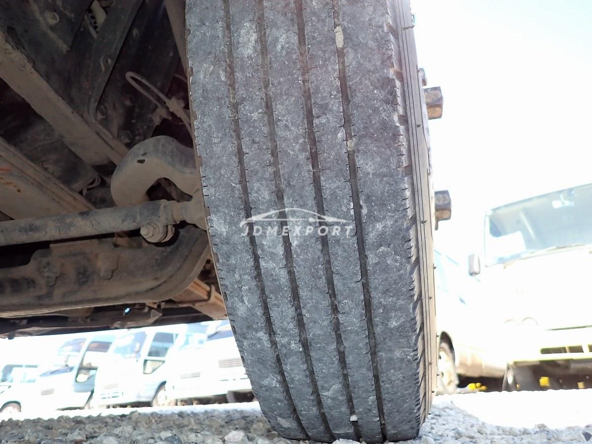 Mitsubishi Fuso Canter 2001 thumbnail 12