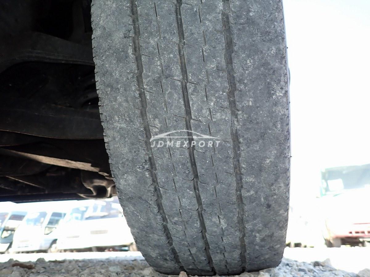 Mitsubishi Fuso Canter 1997 thumbnail 10