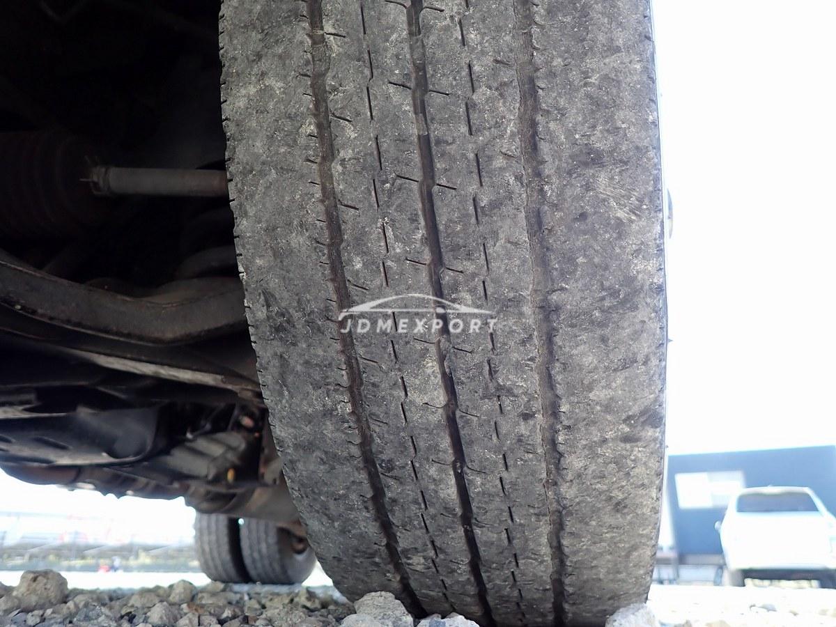 Mitsubishi Fuso Canter 1997 thumbnail 16
