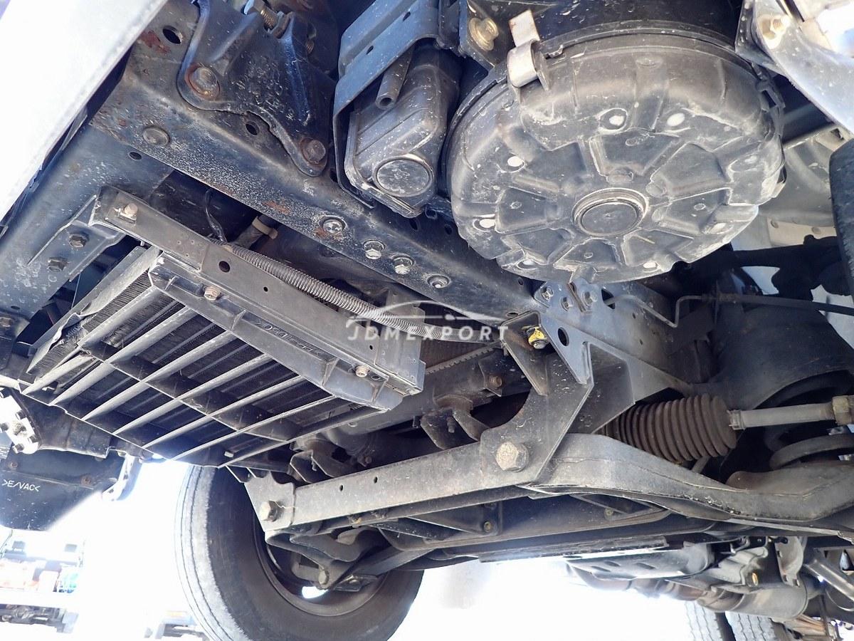 Mitsubishi Fuso Canter 1997 thumbnail 17