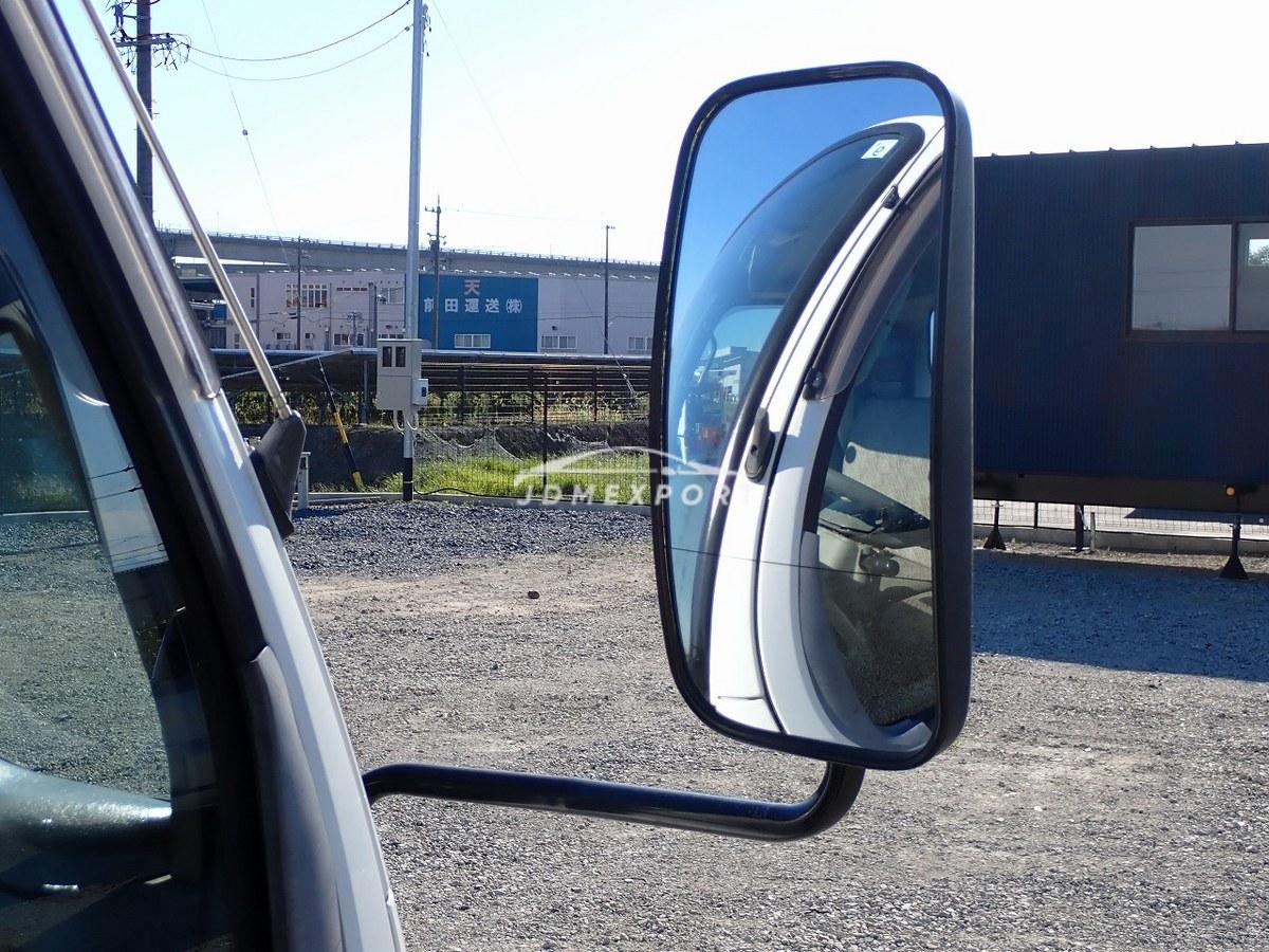 Mitsubishi Fuso Canter 1997 thumbnail 56