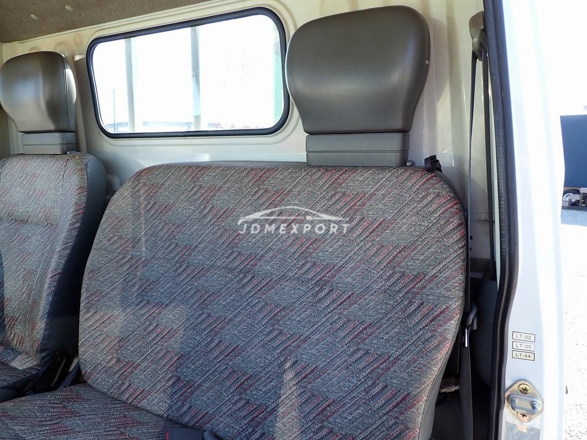 Mitsubishi Fuso Canter 1997 thumbnail 38