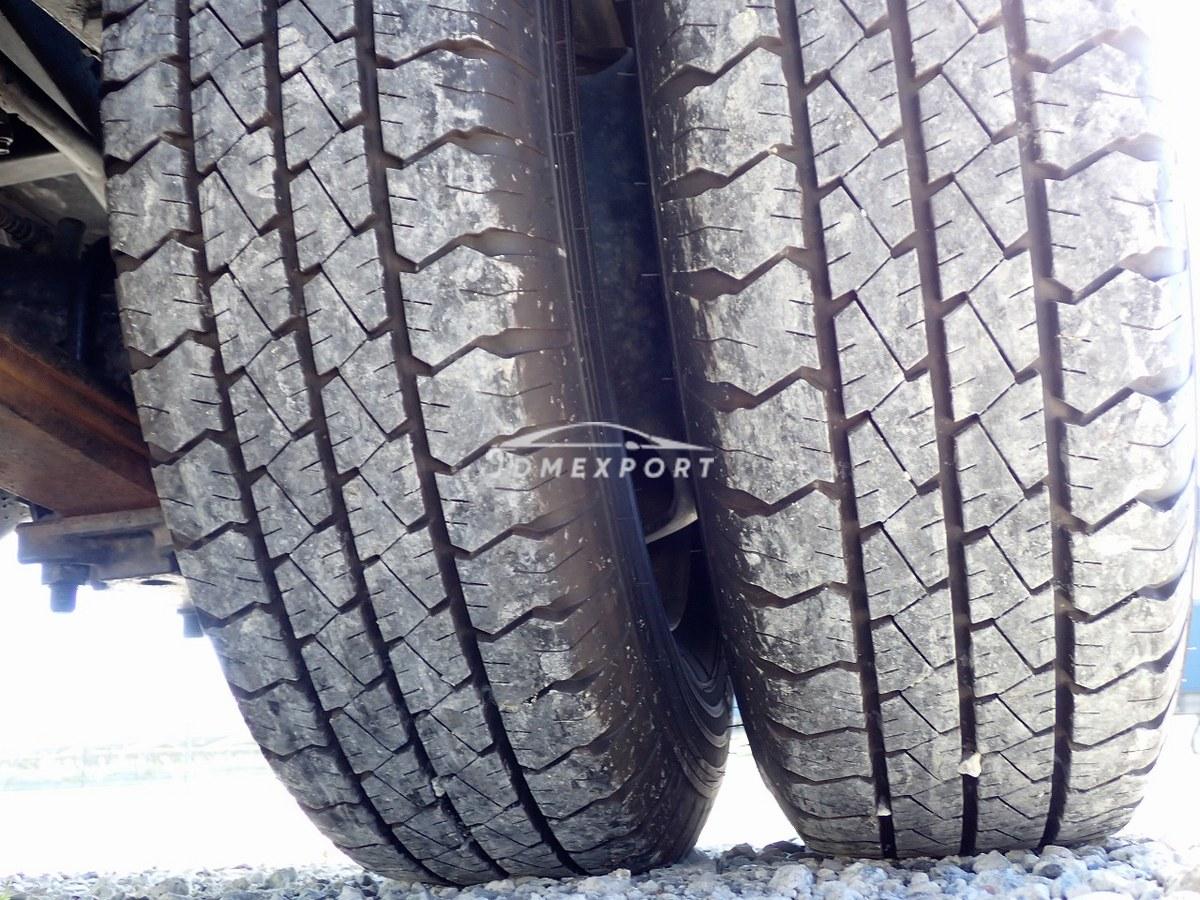 Mitsubishi Fuso Canter 2000 thumbnail 16