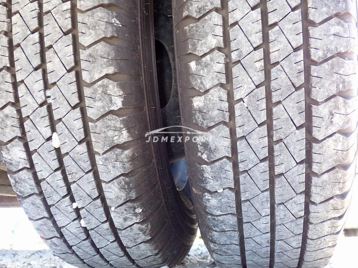 Mitsubishi Fuso Canter 2000 thumbnail 14
