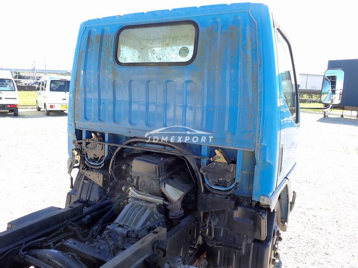 Mitsubishi Fuso Canter 2000 thumbnail 53