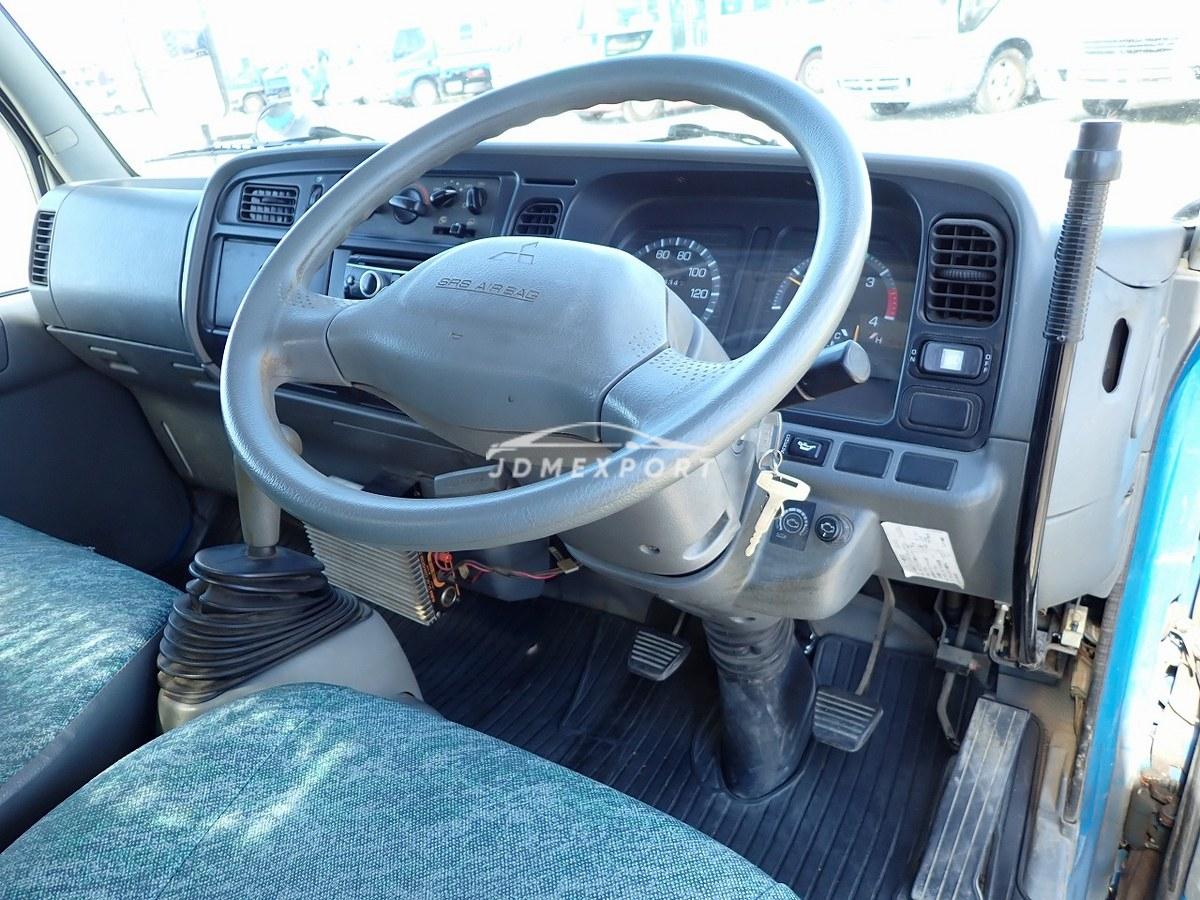 Mitsubishi Fuso Canter 2000 thumbnail 29