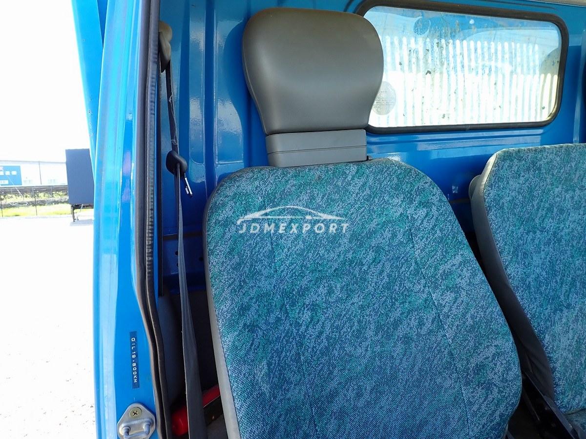 Mitsubishi Fuso Canter 2000 thumbnail 27
