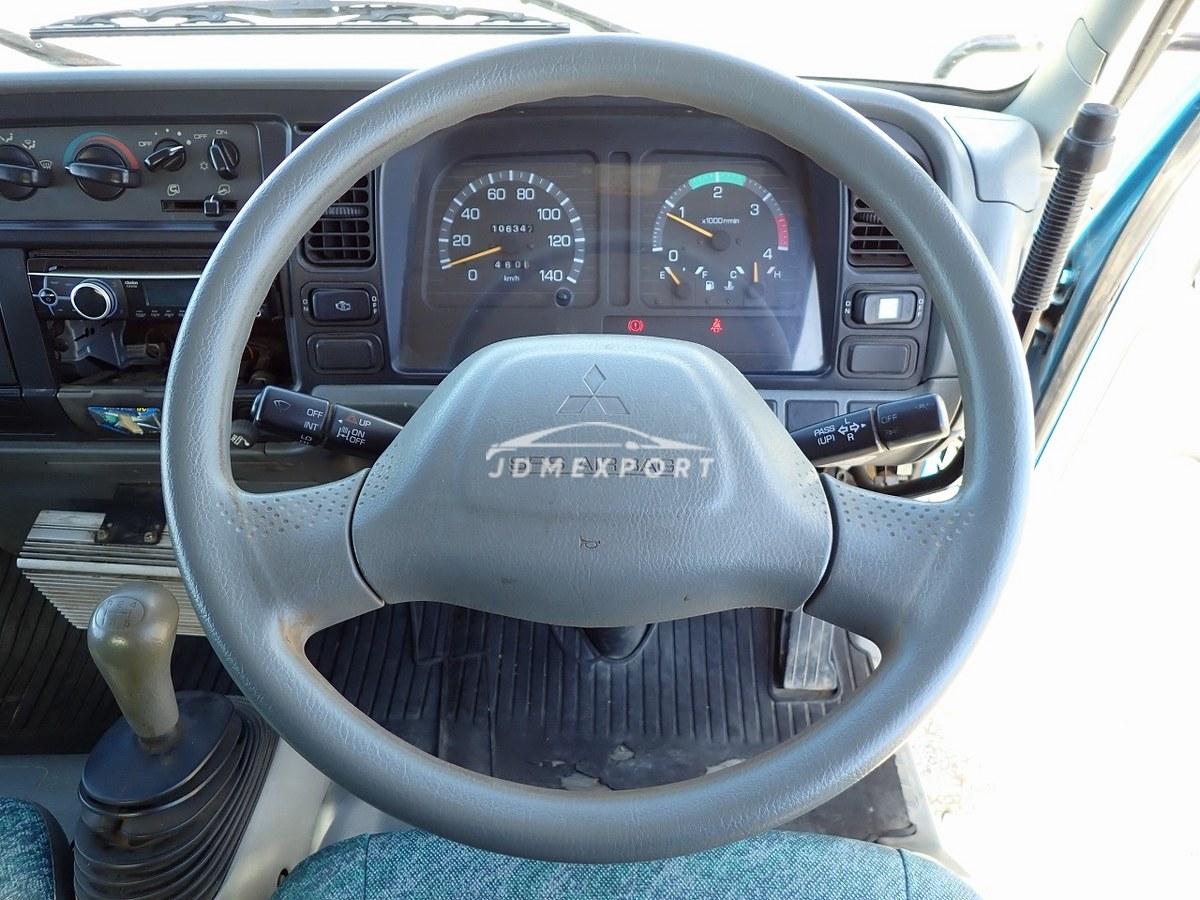 Mitsubishi Fuso Canter 2000 thumbnail 31