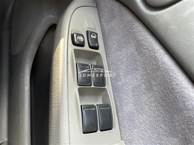 Nissan Sunny 1999 thumbnail 5