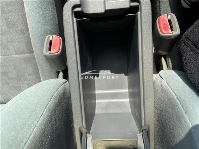Nissan Sunny 1999 thumbnail 13