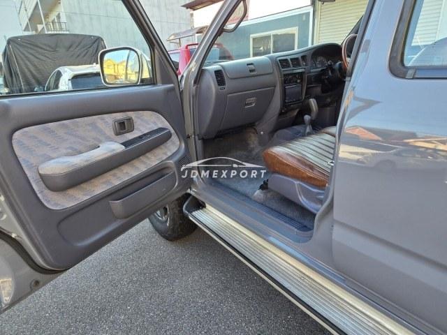 Toyota Hilux 1999 thumbnail 17