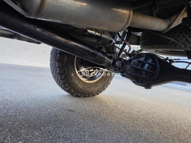 Toyota Hilux 1999 thumbnail 9