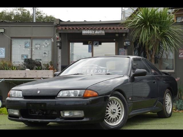 1992 Nissan Skyline HCR32