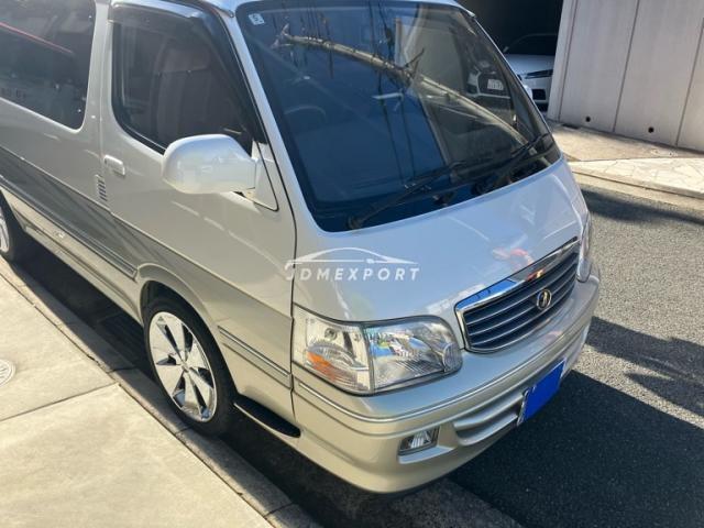 Toyota Hiace Wagon 2000 thumbnail 2