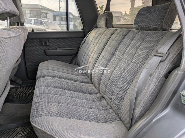 Toyota Hilux Surf 1992 thumbnail 7