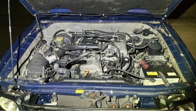 Toyota Land Cruiser Prado 2000 thumbnail 8