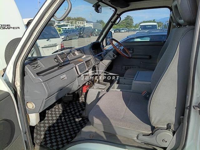 Isuzu Fargo Truck 1993 thumbnail 3