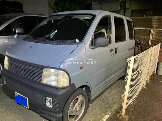 Daihatsu Atrai Wagon 2000 thumbnail 2
