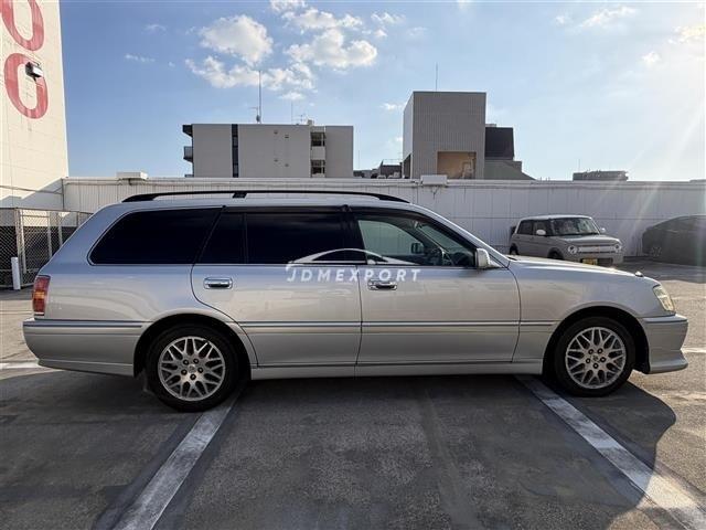 Toyota Crown Estate 2001 thumbnail 23