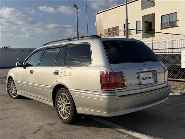 Toyota Crown Estate 2001 thumbnail 15