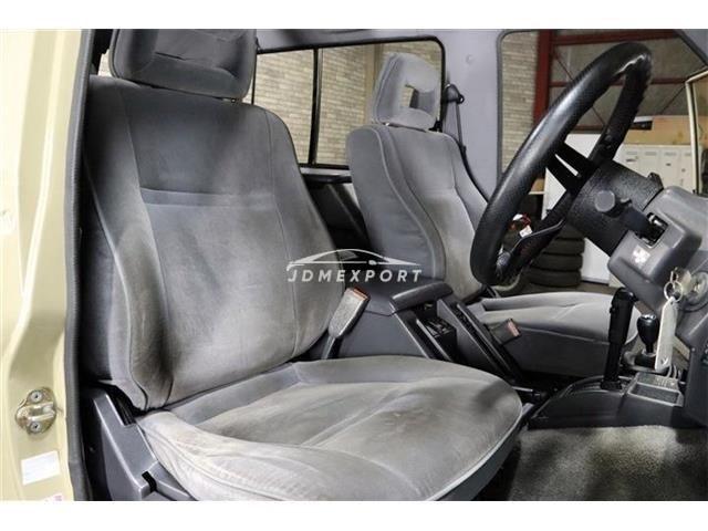 Nissan Safari Van 1991 thumbnail 19