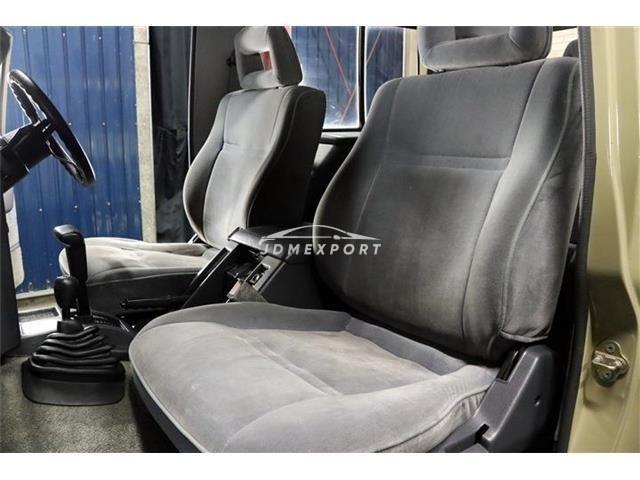 Nissan Safari Van 1991 thumbnail 23