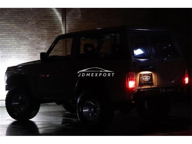 Nissan Safari Van 1991 thumbnail 24