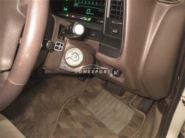 Toyota Crown 1991 thumbnail 9
