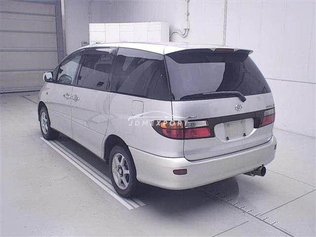 Toyota Estima 2000 thumbnail 2